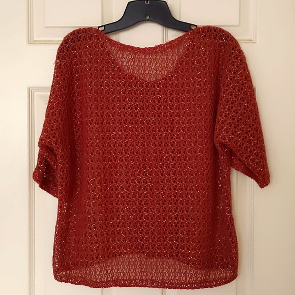 NWOT. Lightweight Knitted Fabric shrug with sparkling. - Picture 2 of 5